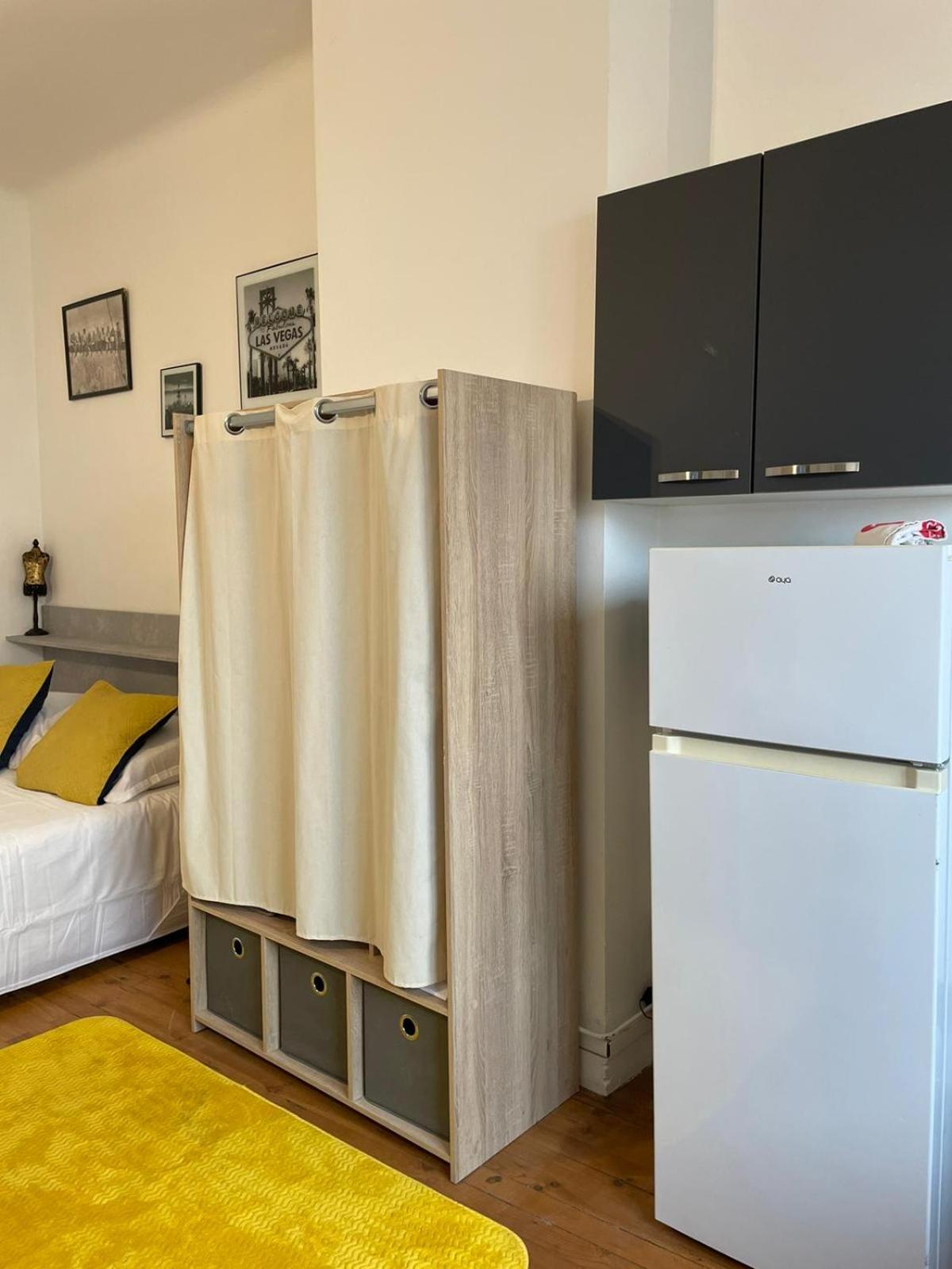 Le Petit Republicain Appartement Le Péage-de-Roussillon Buitenkant foto